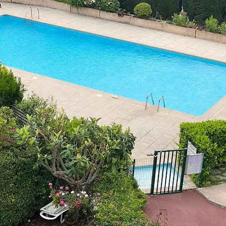 Superbe 2p Vue Mer, Ensoleillé, Piscine Apartamento Rocabruna