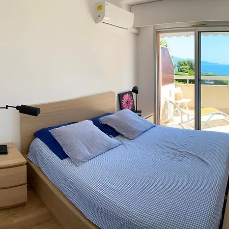 Apartament Superbe 2p Vue Mer, Ensoleille, Piscine Roquebrune-Cap-Martin