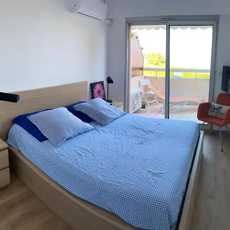 Superbe 2p Vue Mer, Ensoleillé, Piscine Apartamento