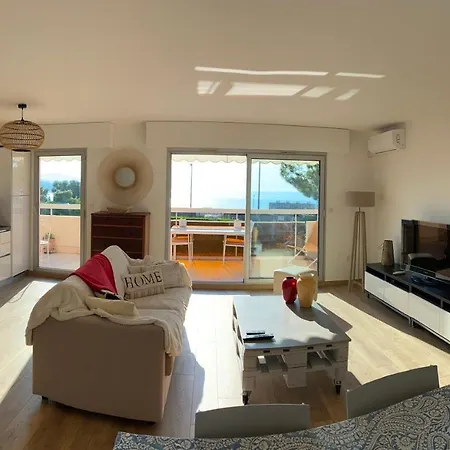 Apartamento Superbe 2p Vue Mer, Ensoleillé, Piscine Rocabruna